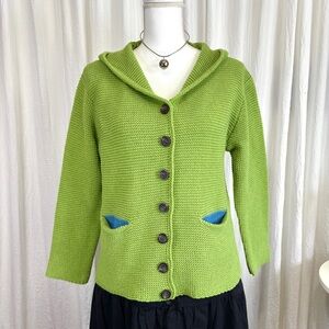 Vibrant Green Button-Up Cardigan with Blue Pockets
